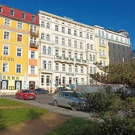 Maxim Отель