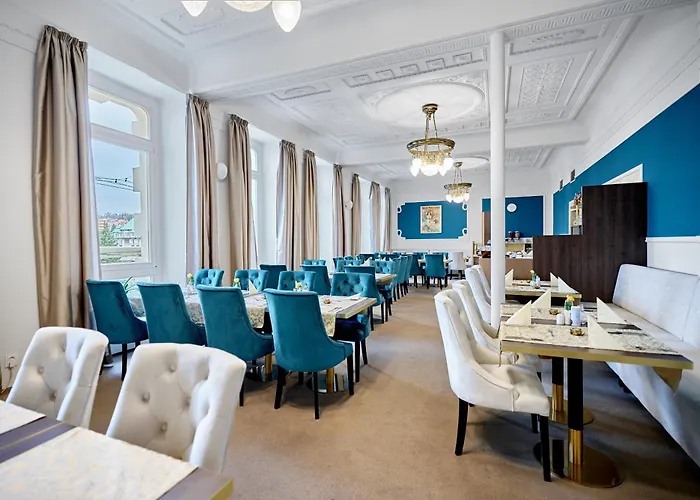 Hotel Maxim 4*
